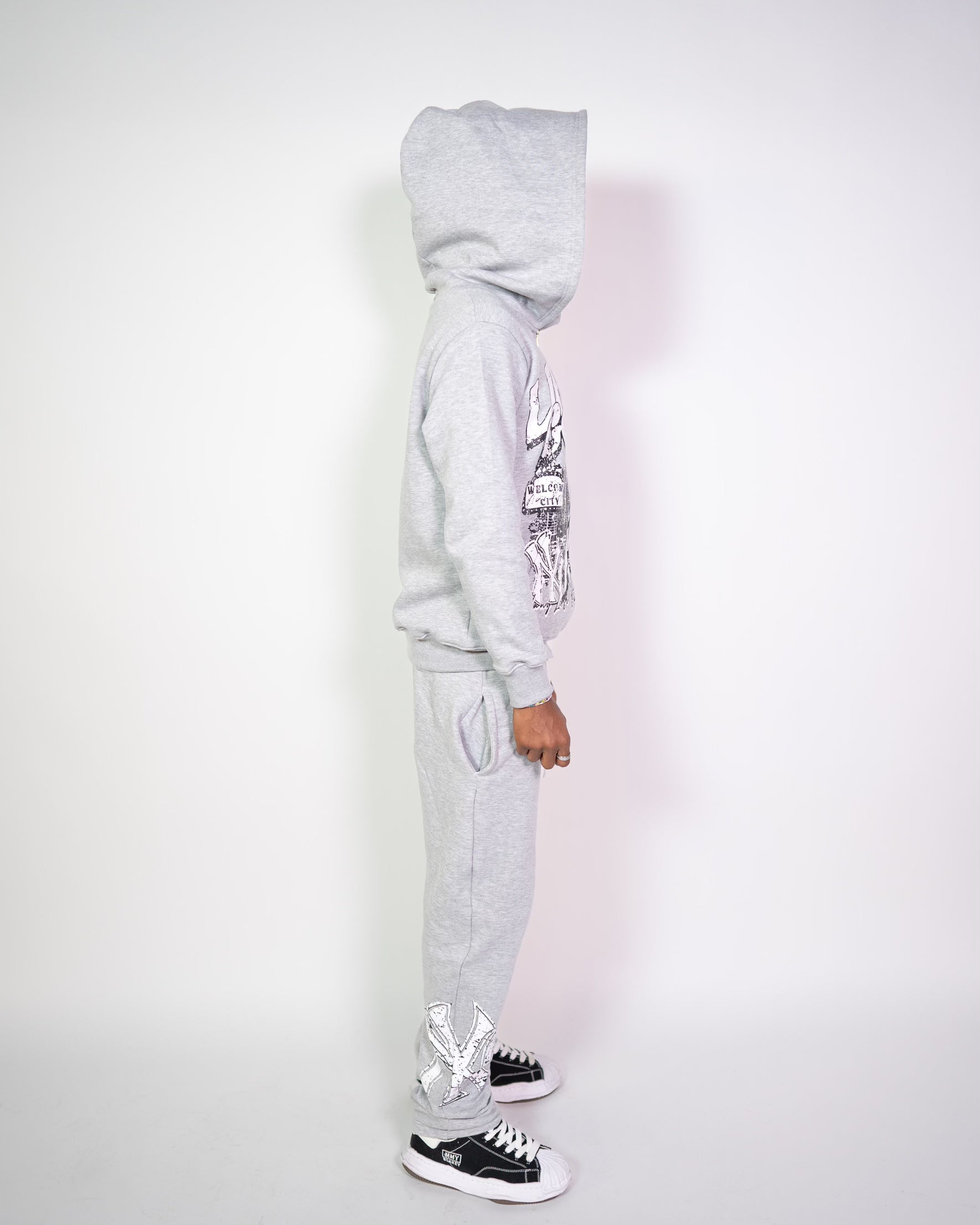 GREY (LIAG) SWEAT SUIT